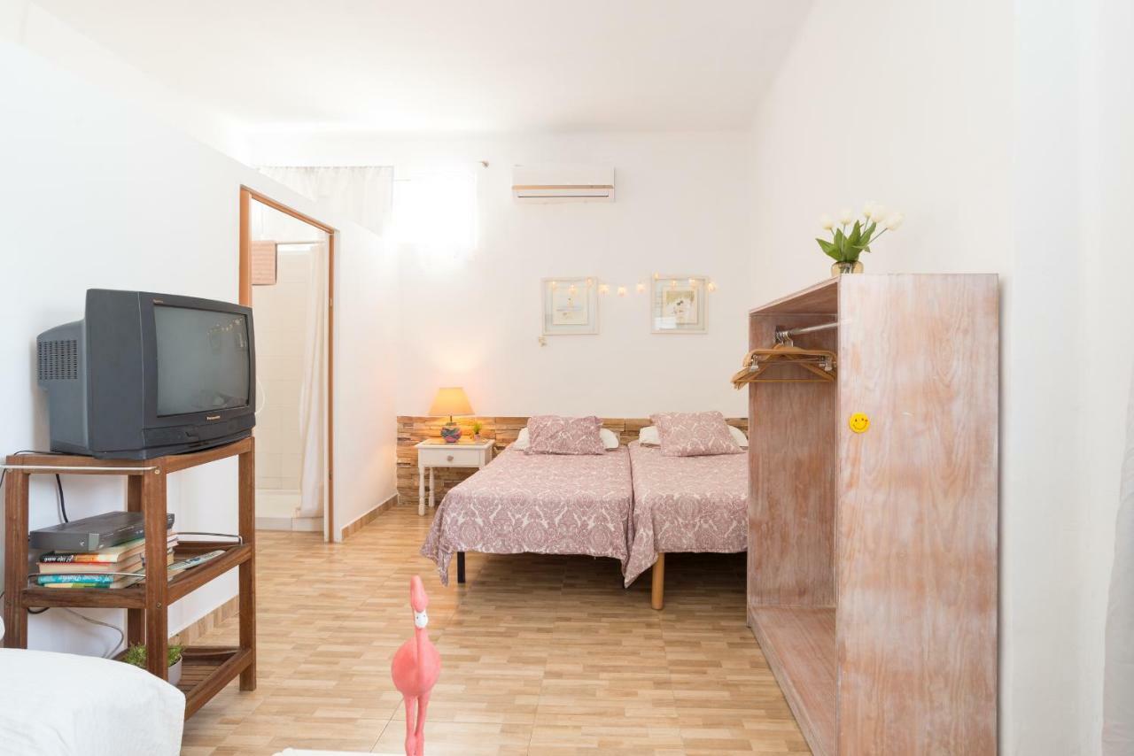 Habitacion Doble En Villa Малага Экстерьер фото